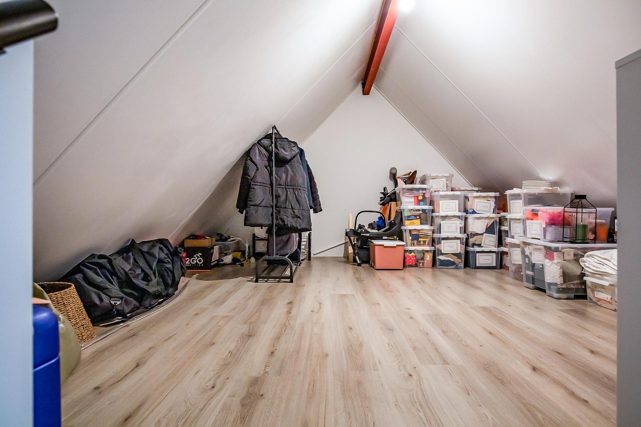 Laan van Zuiderhoeven 18 , 2134 AT Hoofddorp 32